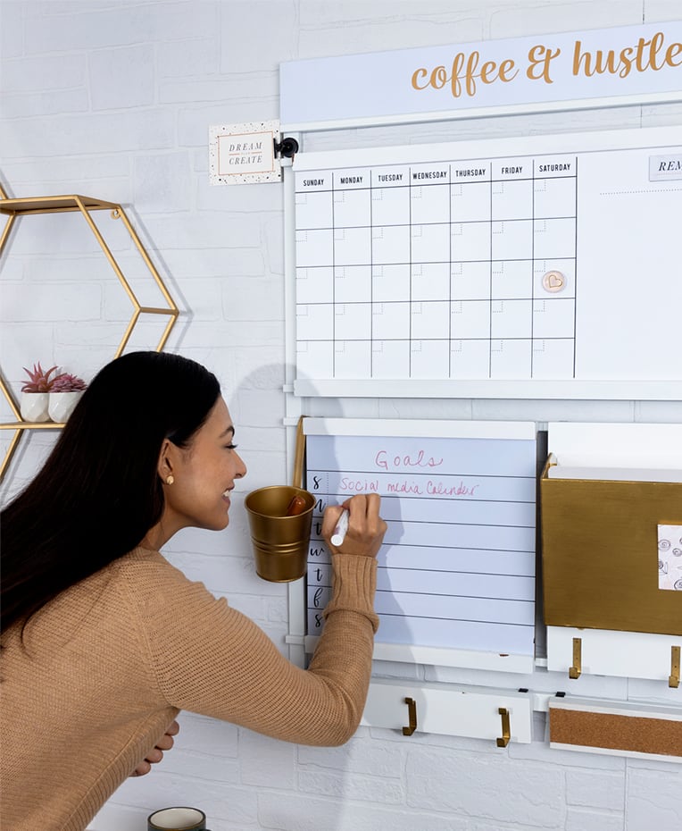 THE HARPER  Wall Organizer